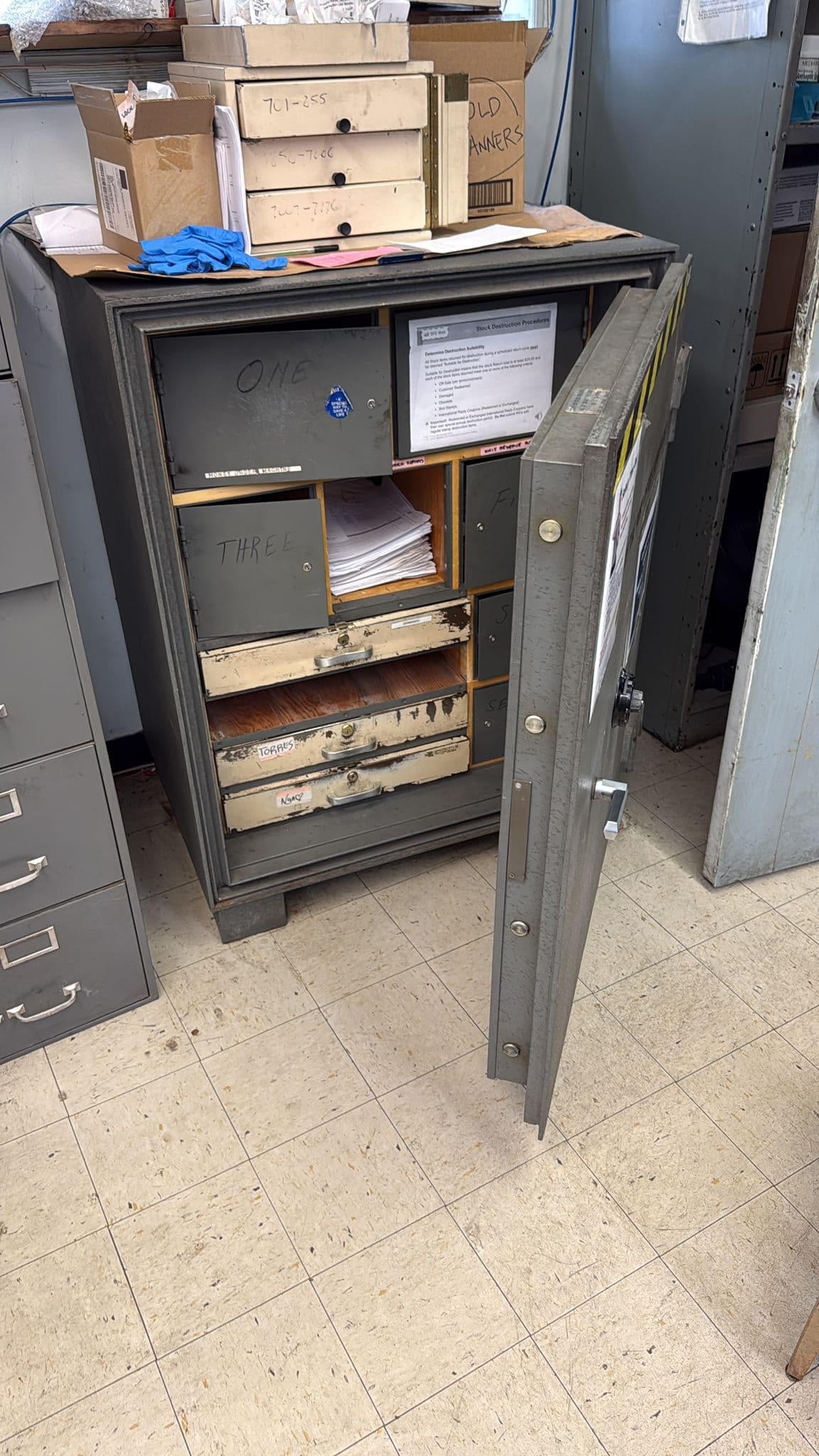 Safe opened by Amit, contents accessible